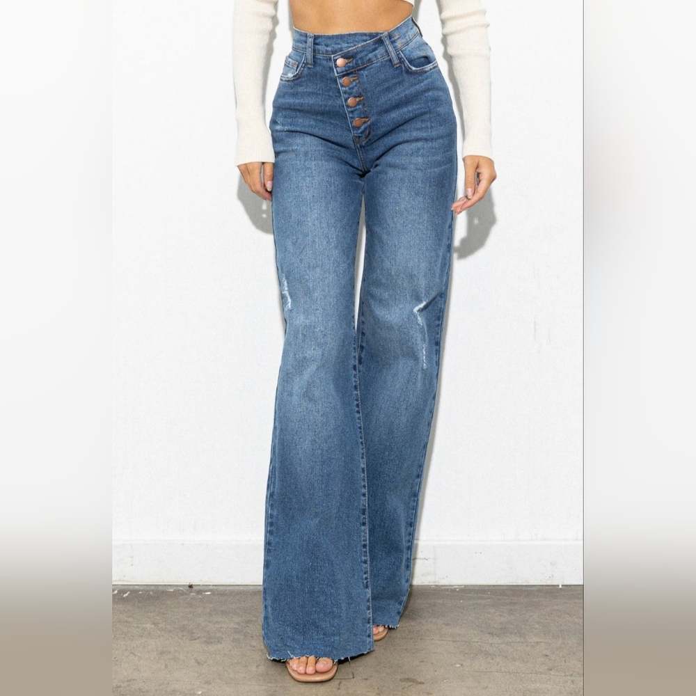 Vibrant M.i.U Crossover Wide Leg Jeans